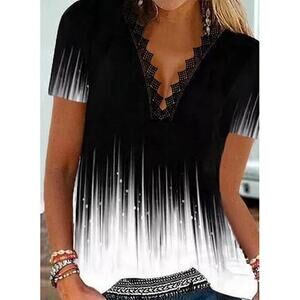 Noracora Size Small Lace Trim Short Sleeve Top Black White